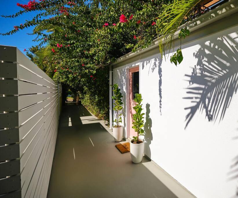 Serenity Picnic Bay Exterior foto